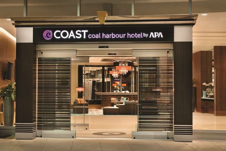 Coast Coal Harbour Vancouver Hotel by APA отель в Ванкувере