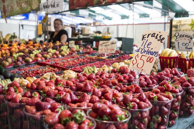 Рынок Atwater Market в Монреале