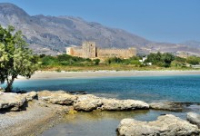 Деревня, пляж и крепость Франгокастелло, Крит