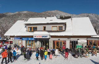 Краньска Гора: прокат снаряжения для лыжников и сноубордистов, цены