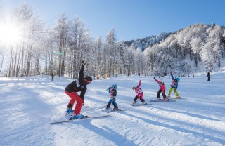Краньска Гора: обучение катанию на лыжах и сноуборде