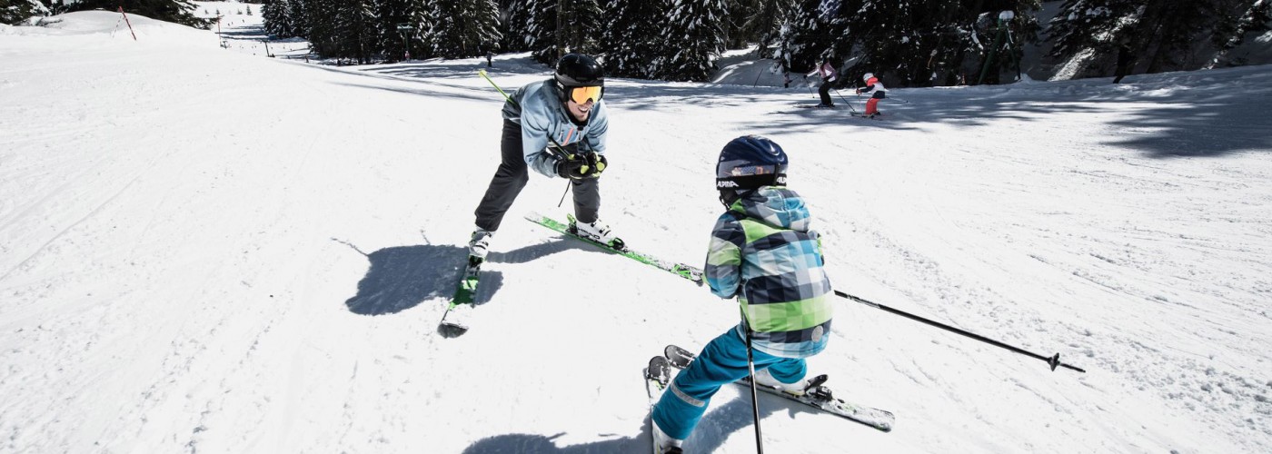 Бохинь: обучение катанию на лыжах и сноуборде