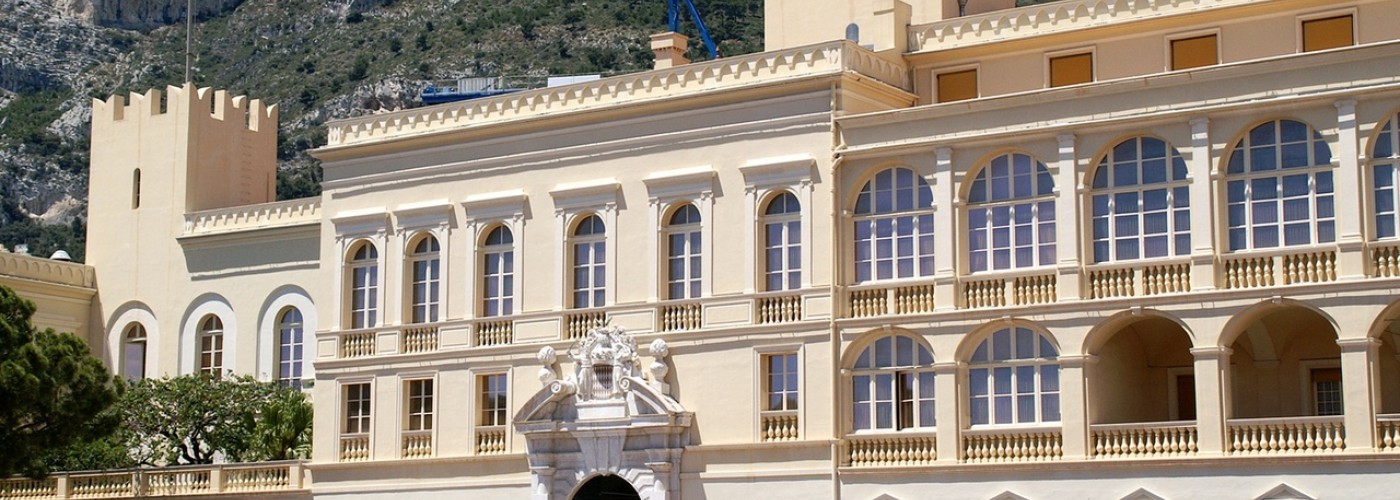 Княжеский дворец в Монако