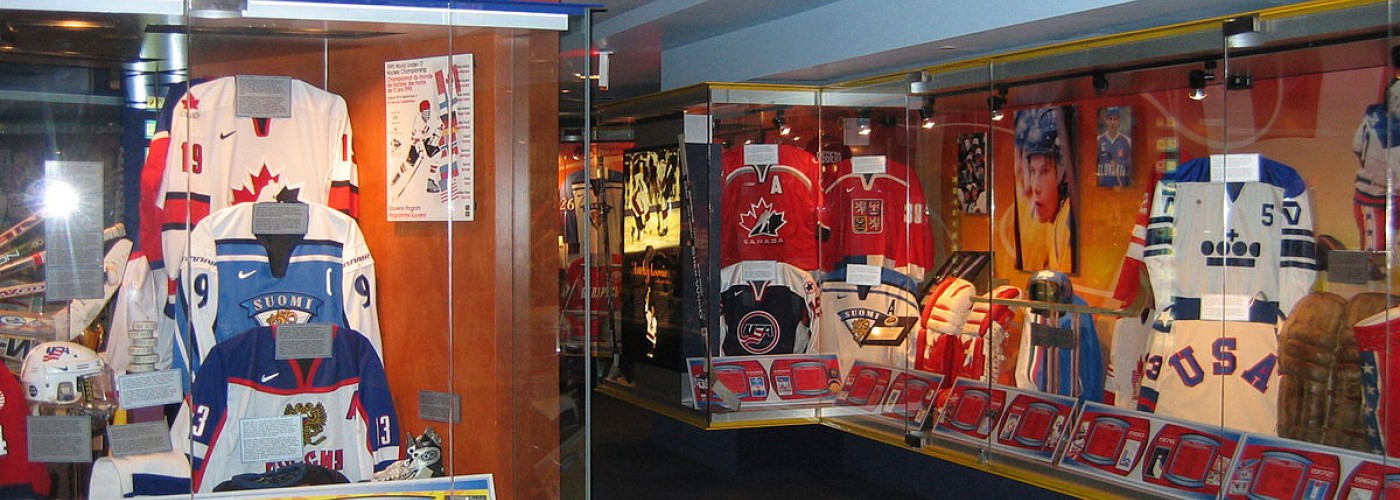 Зал хоккейной славы в Торонто