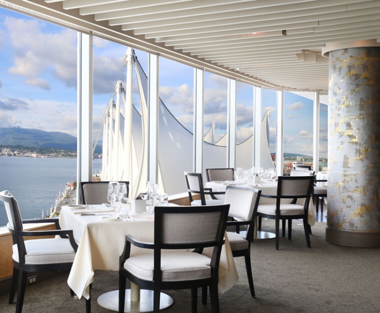 Ресторан Five Sails Restaurant в Ванкувере