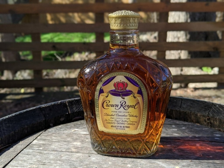 Канадский виски Crown Royal