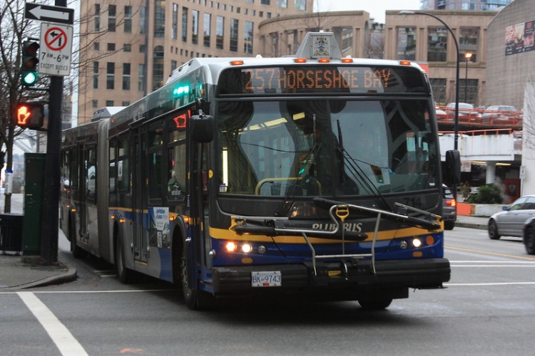Автобус в Ванкувере