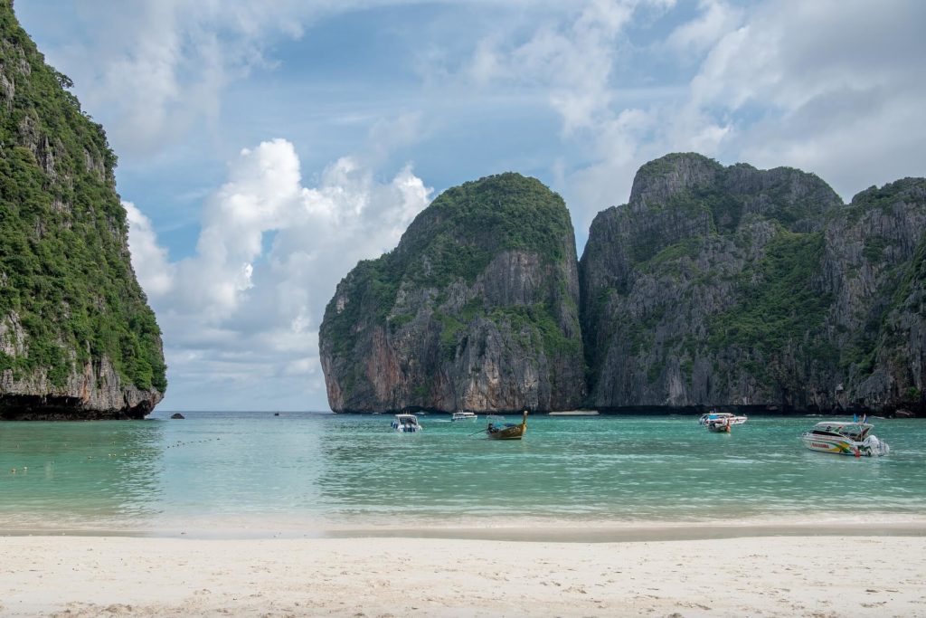 Острова Пхи Пхи / Phi Phi Islands Пхи Пхи ле