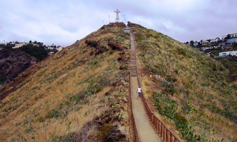 Статуя Христа в Гарахау Мадейра