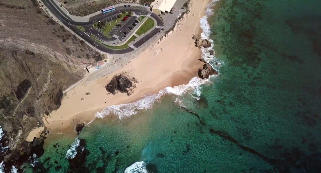 Пляж Ponta Da Calheta Мадейра