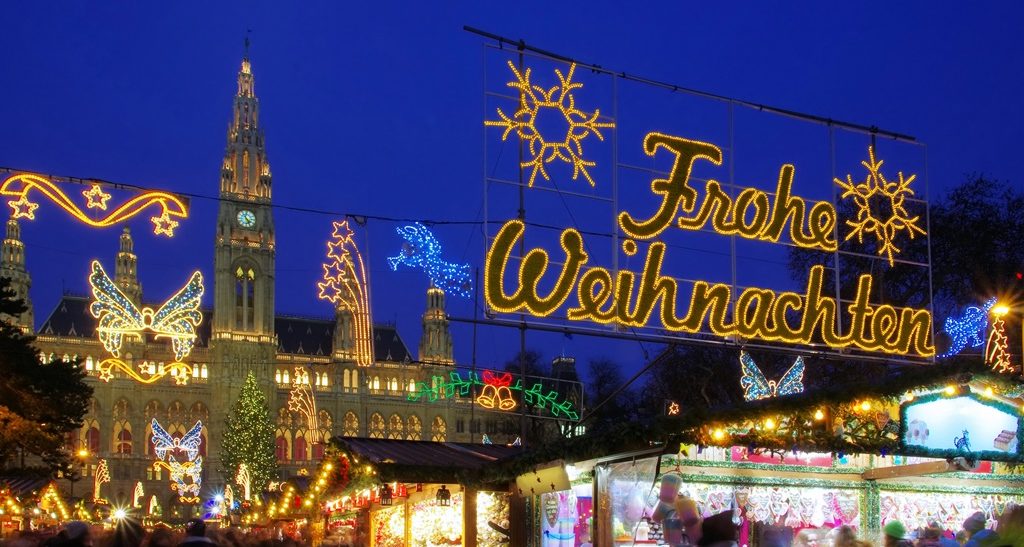 Christmas market in Vienna (Weihnachtsmarkt)