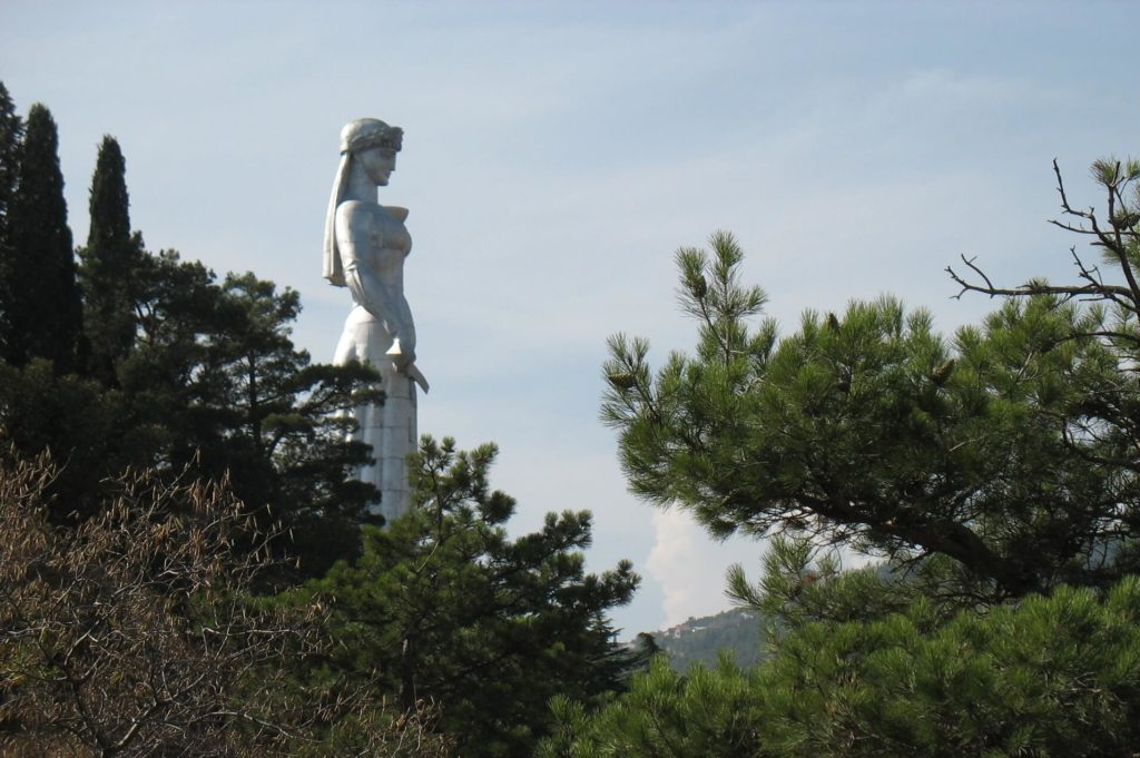 Монумент Мать-Грузия Тбилиси