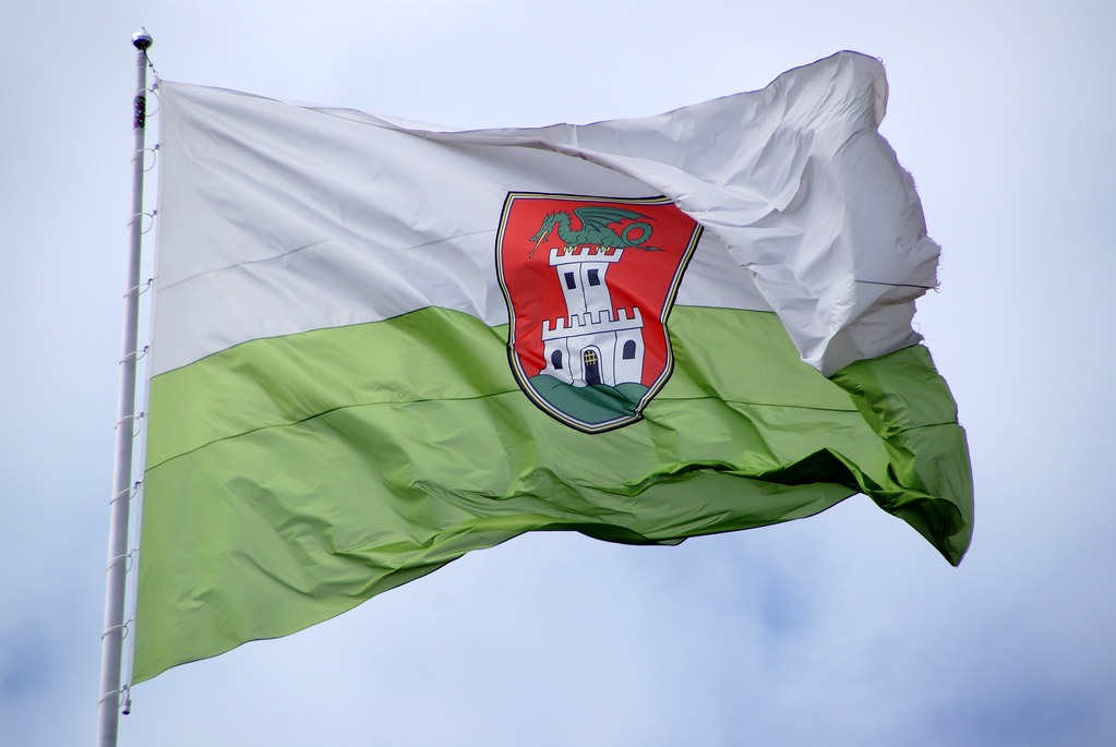 Замок на гербе Любляны Замок на гербе Любляны