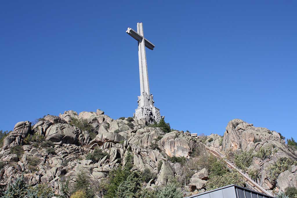 Крест в Долине павших, Мадрид